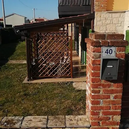 Mateo شقة *